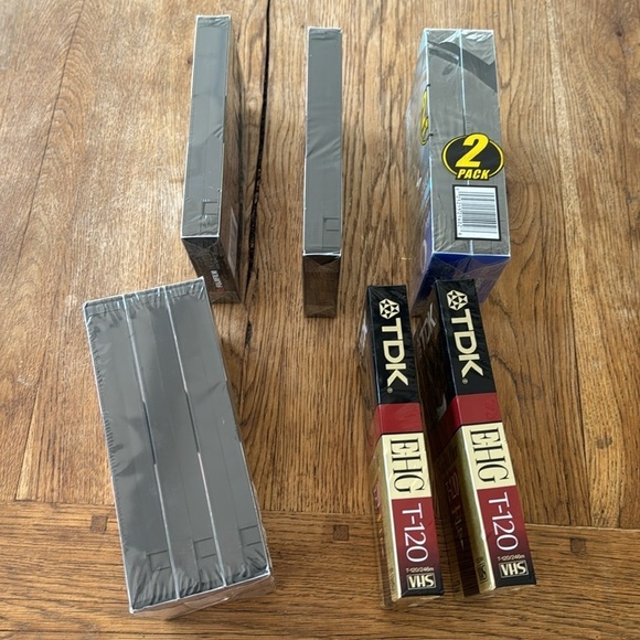 VHS NEW - TDK, FUJI, MAXELL - Picture 2 of 3